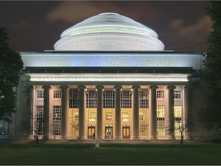 "MIT Dome night1 Edit" by Fcb981, this edited version by Thermos. CC-BY-SA 3.0 Unported.