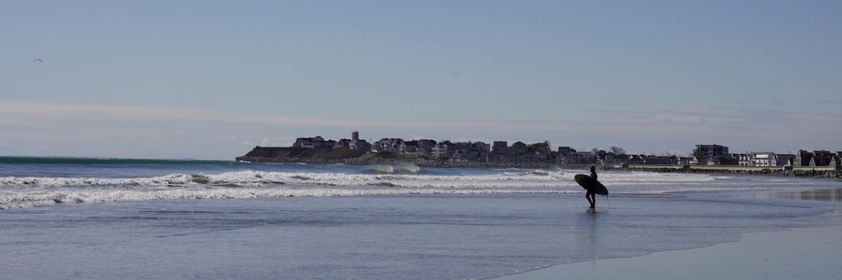 TOP_Surfer at Rye Beach