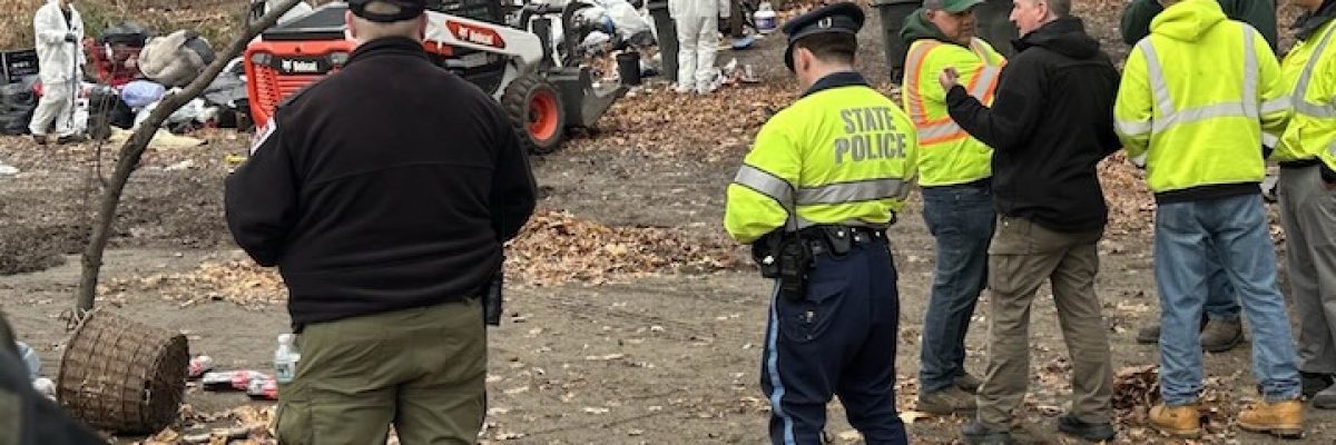 Photo of clearance of BU Bridge encampment courtesy of Warm Up Boston